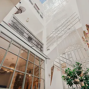 riad-manaoui.marrakeshhotelsmorocco.com/